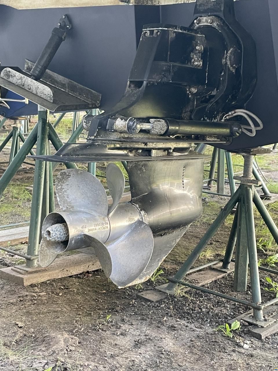 Maxum 26 SE