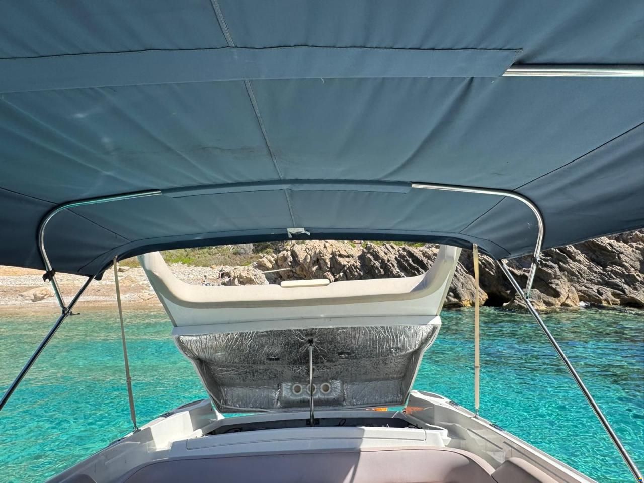 Chris Craft Corsair 28