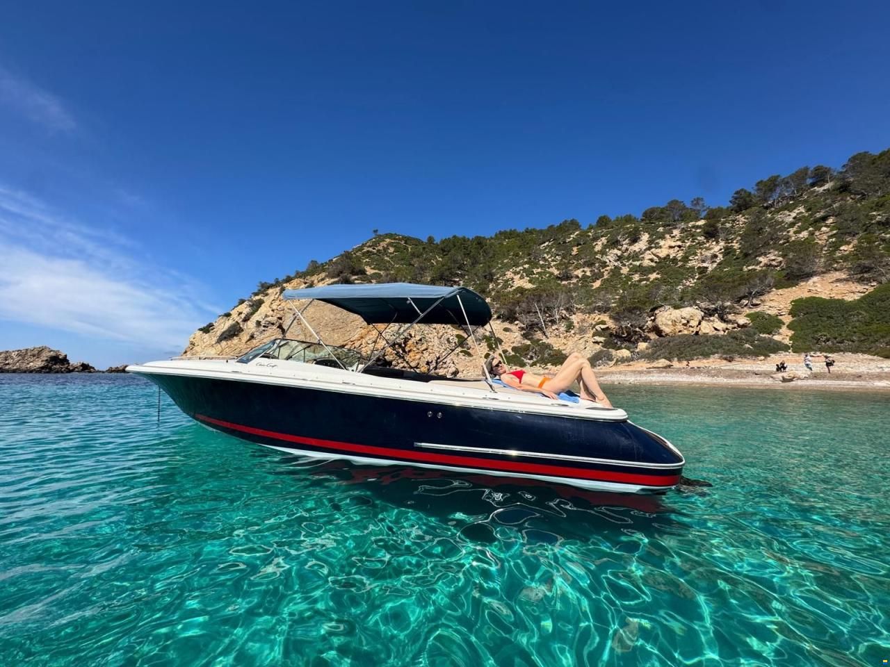 Chris Craft Corsair 28