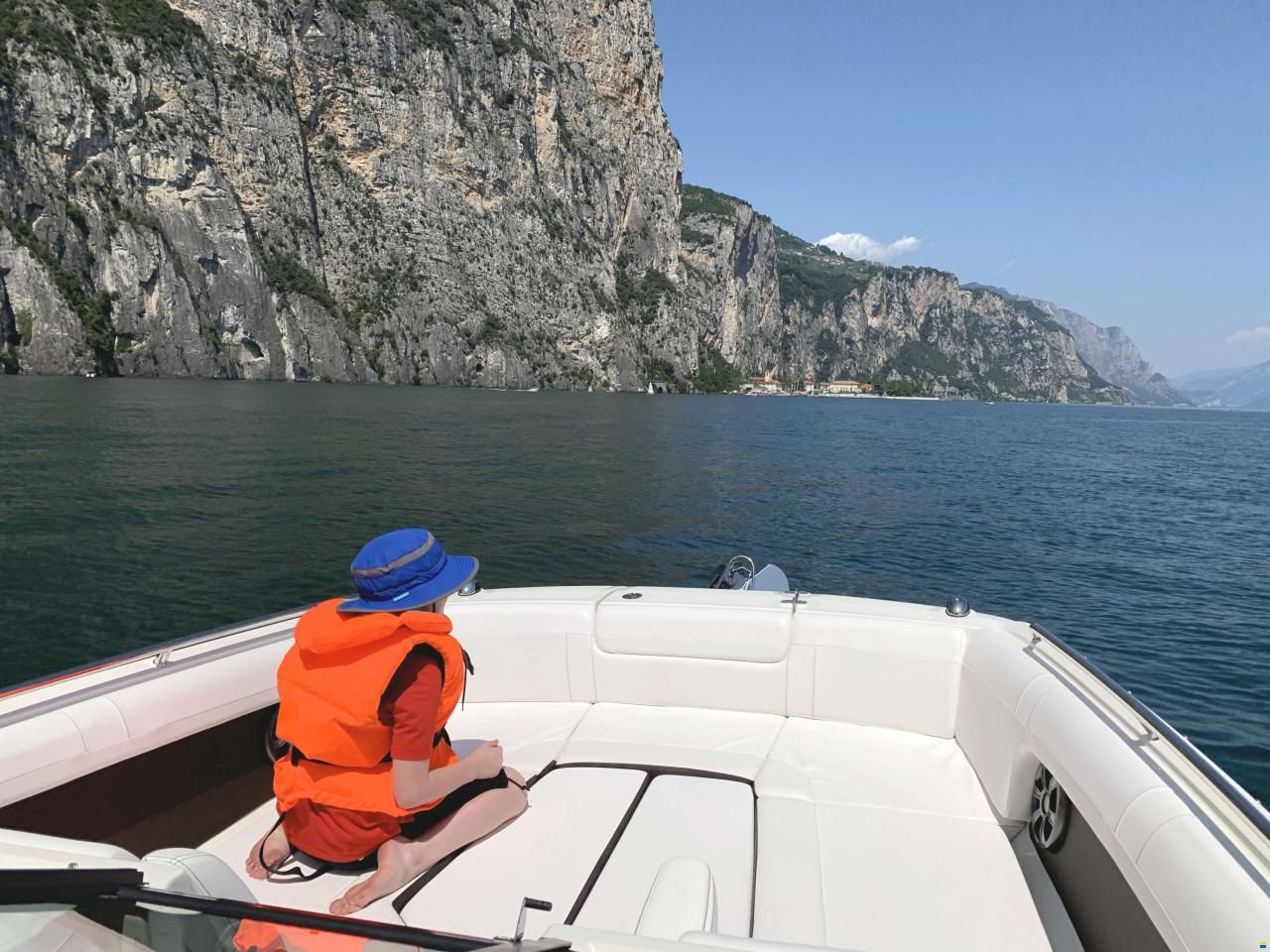 Sea Ray 270 SDXE