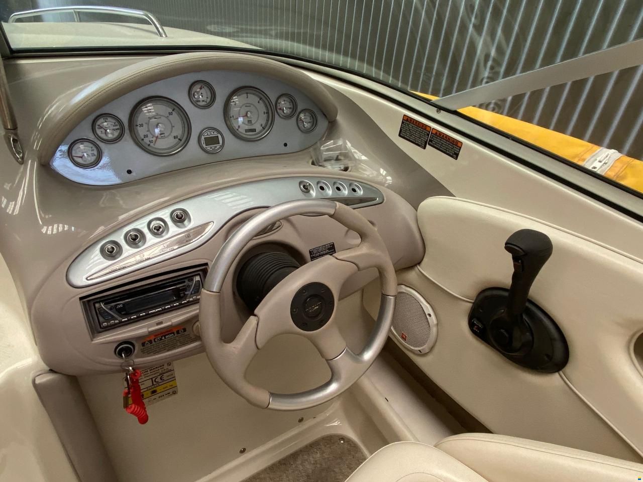 Maxum 2100 SC