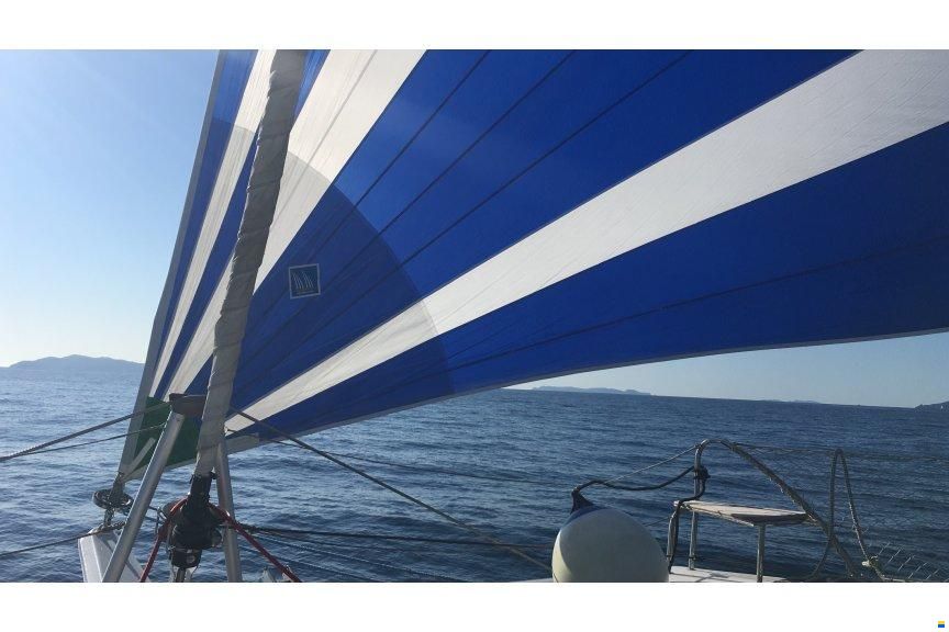 Fountaine Pajot Lucia 40