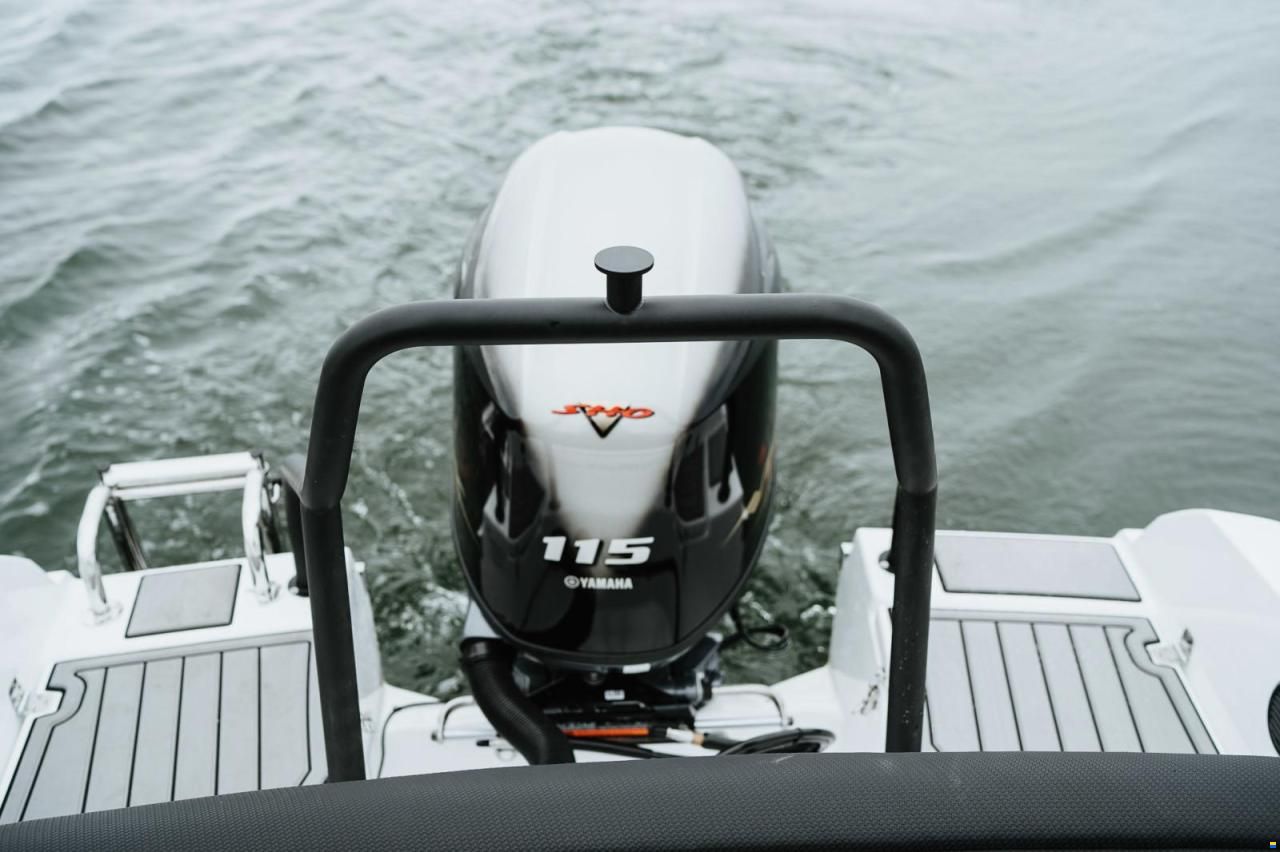 Yamarin Cross 57 BR VMAX