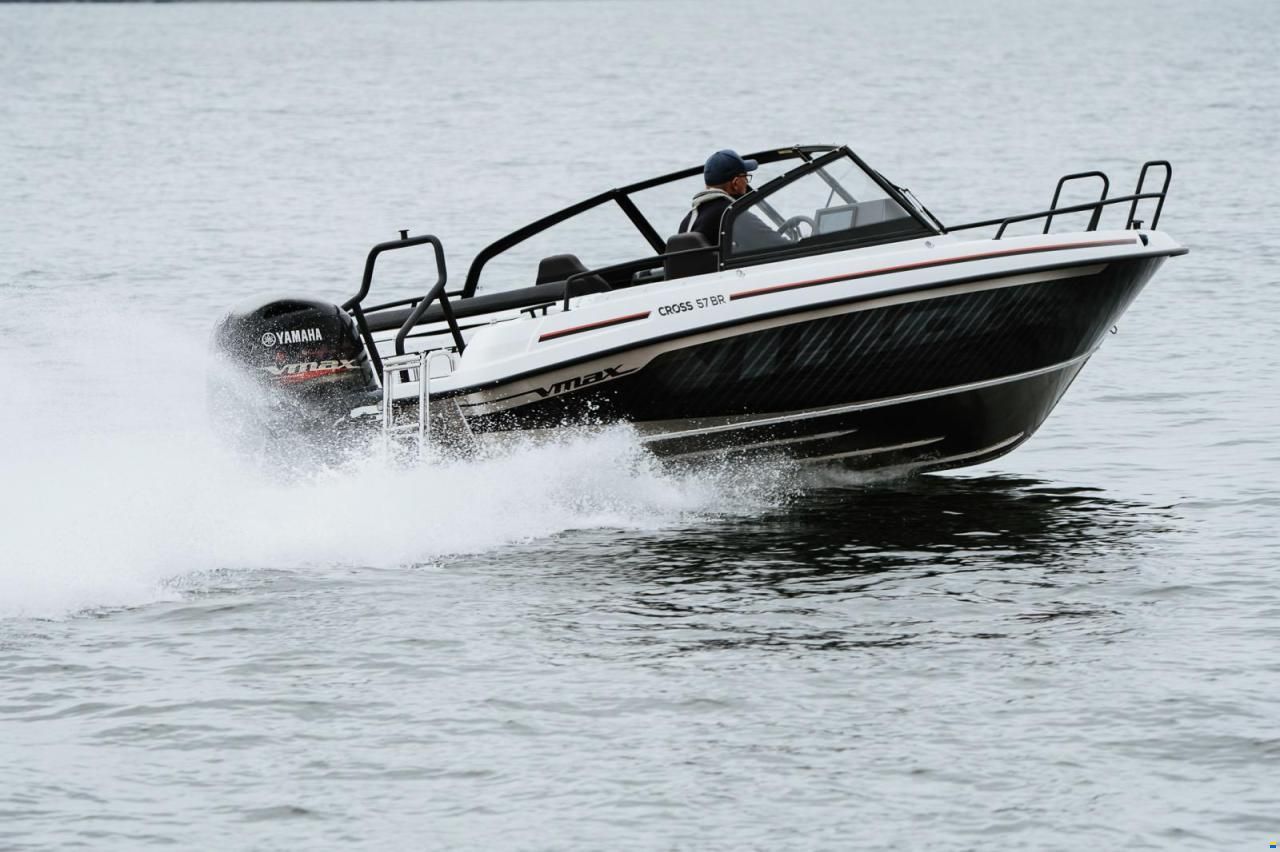 Yamarin Cross 57 BR VMAX