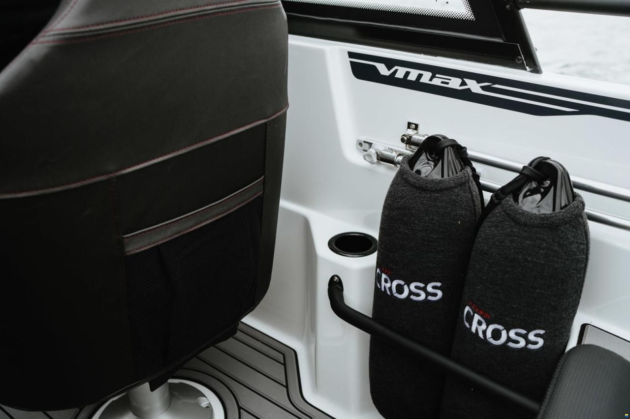 Yamarin Cross 57 BR VMAX