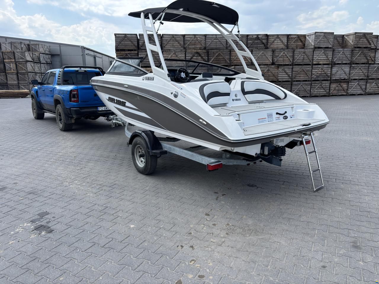 Yamaha WaveRunner AR195