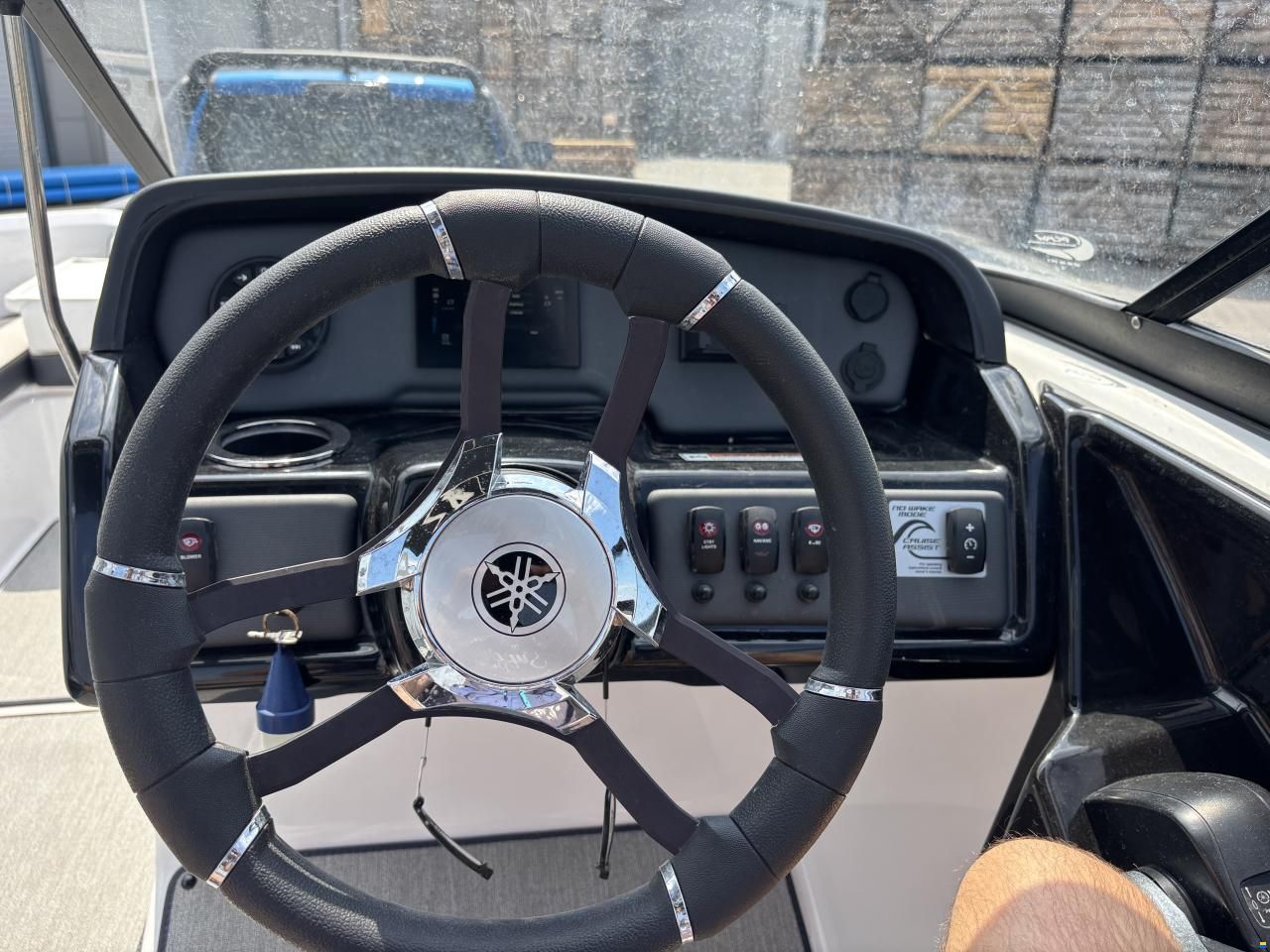 Yamaha WaveRunner AR195