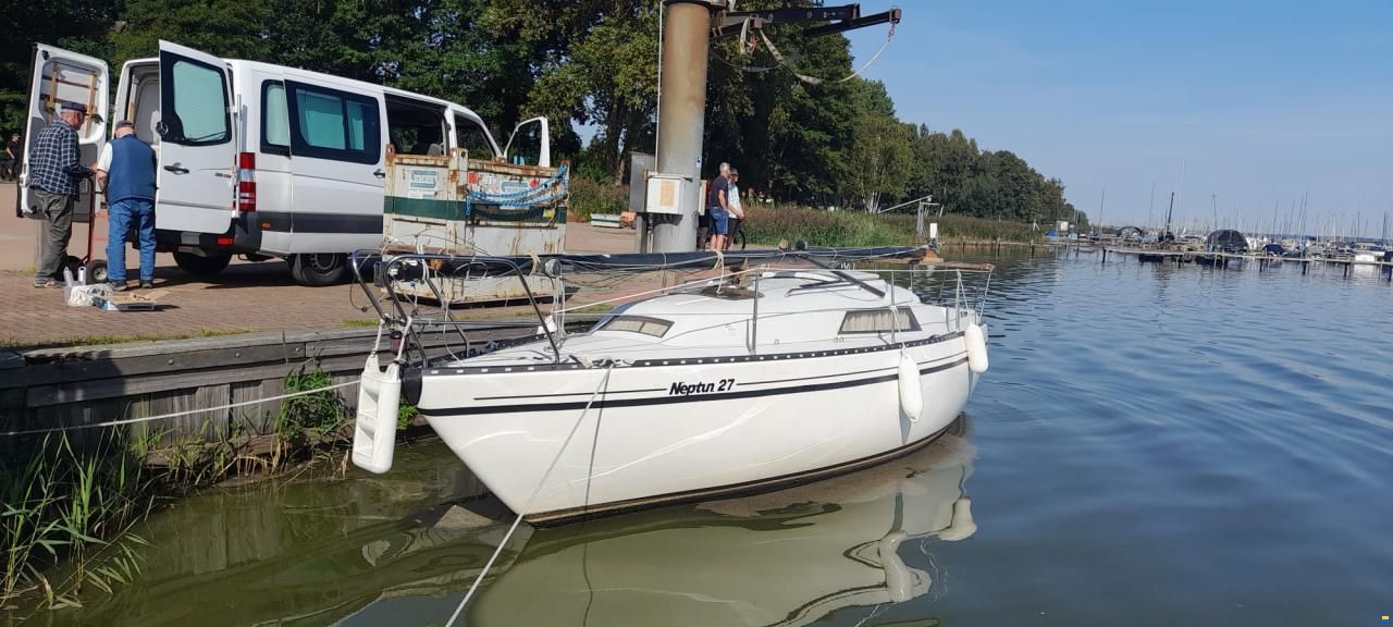Neptun N 27