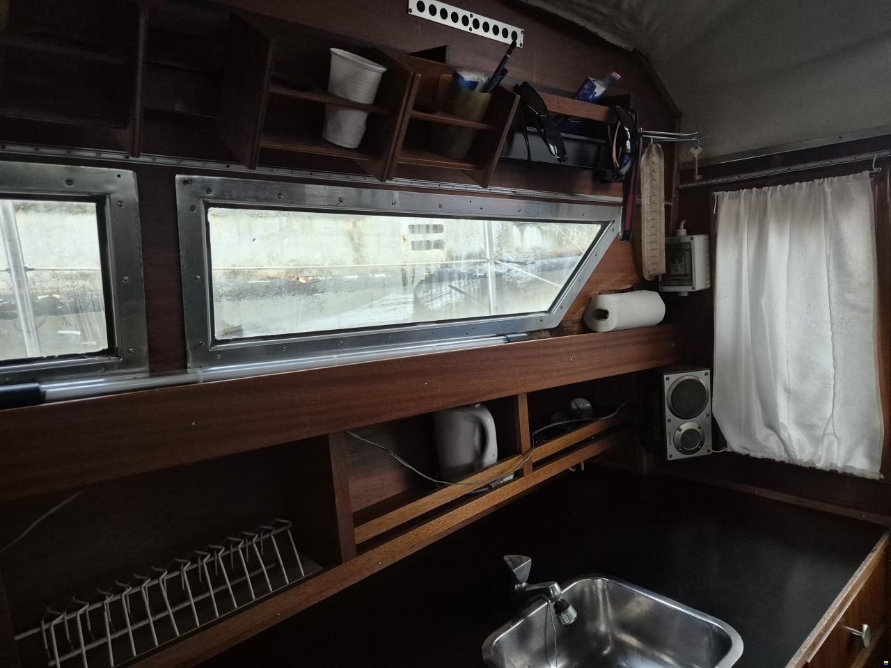 Coronet 32 Oceanfarer