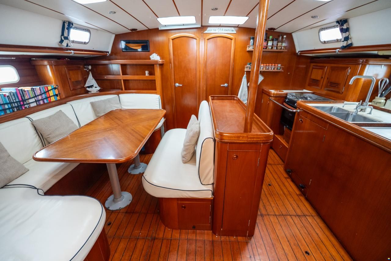 Beneteau 50