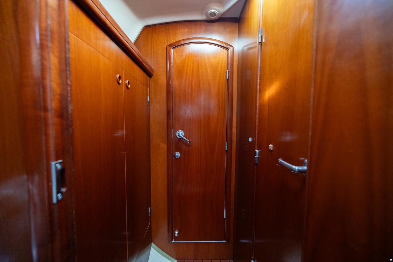 Beneteau 50