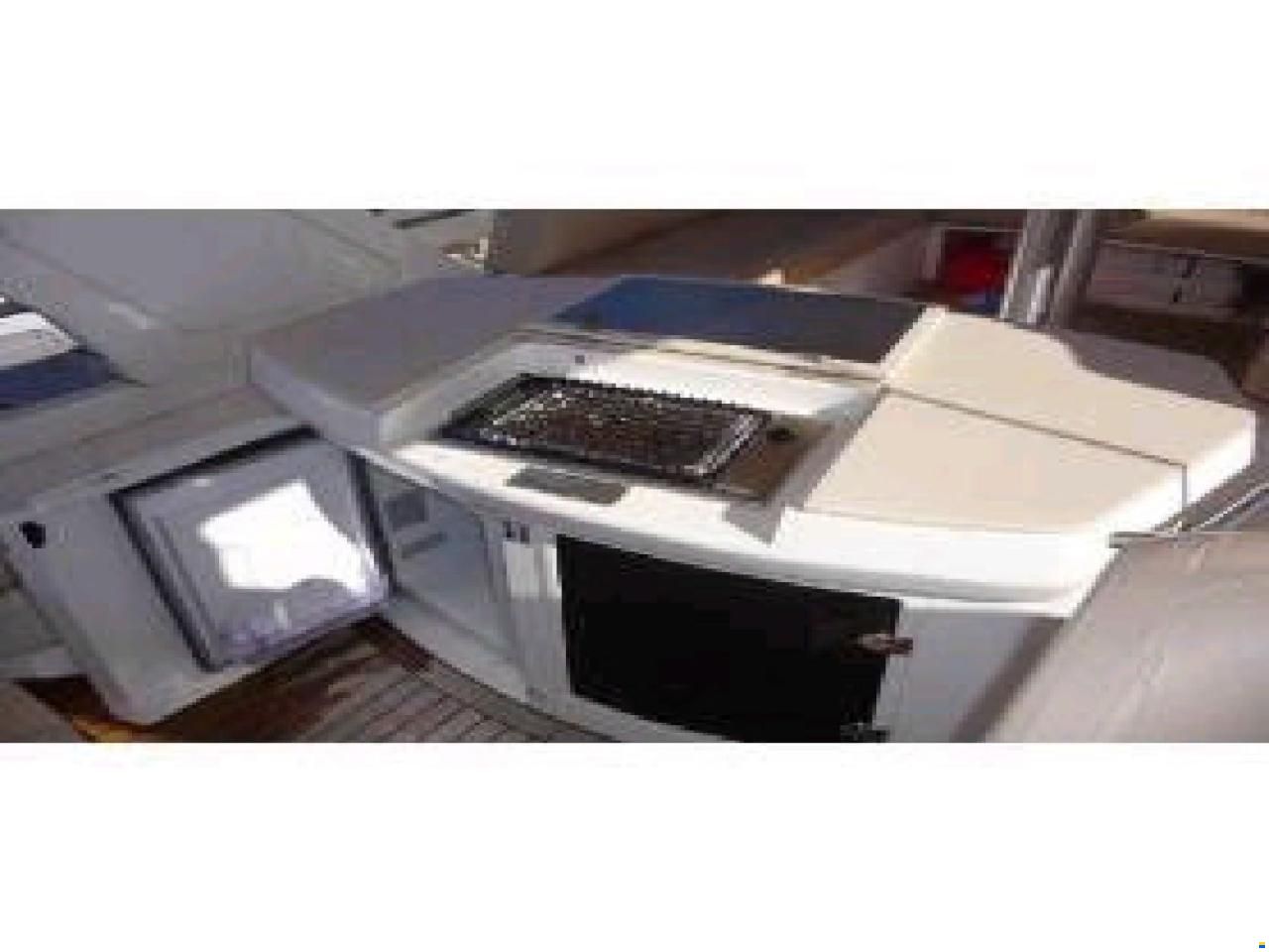 Sealine T60