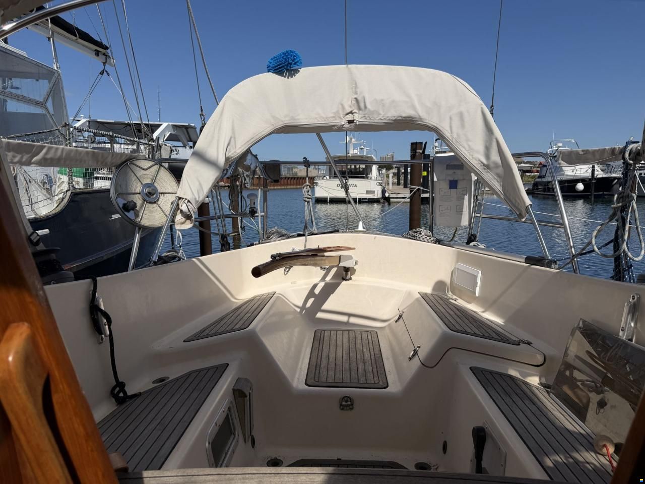 Fandango 32