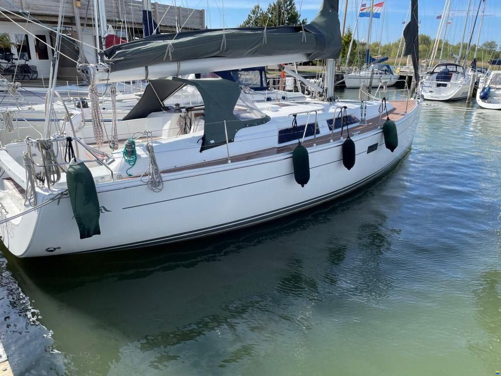 Hanse 400