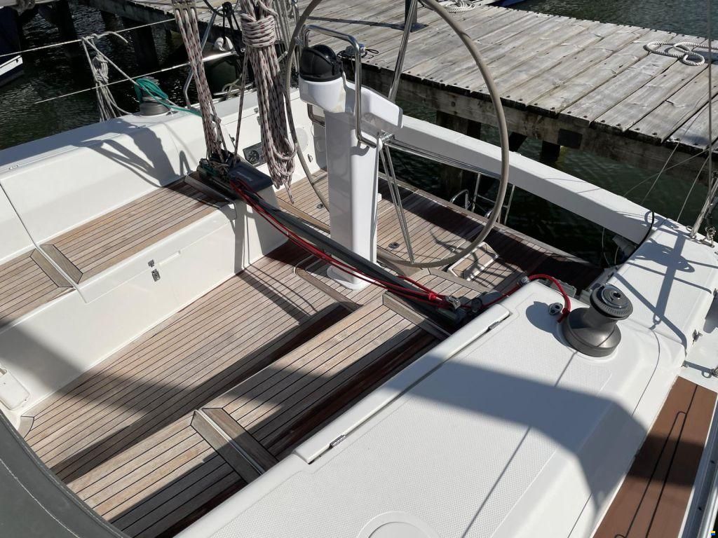 Hanse 400