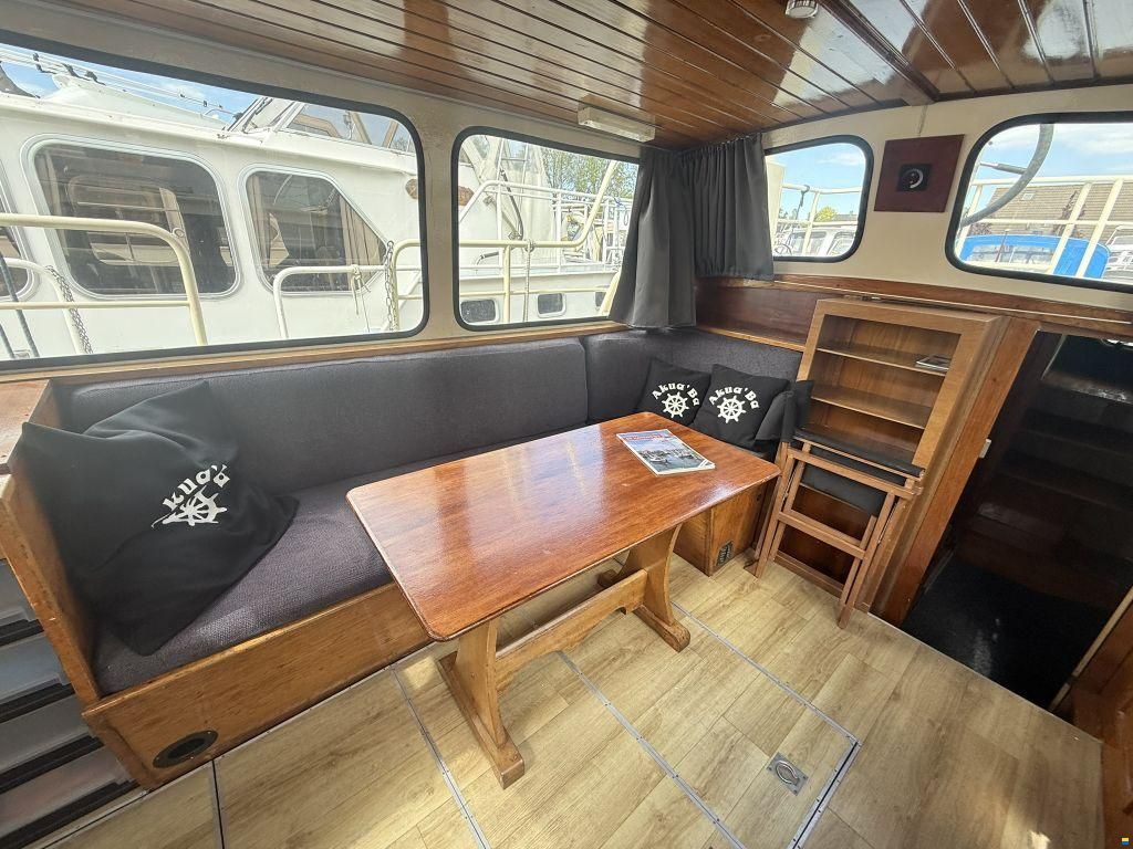 Hoekstra kruiser 1050