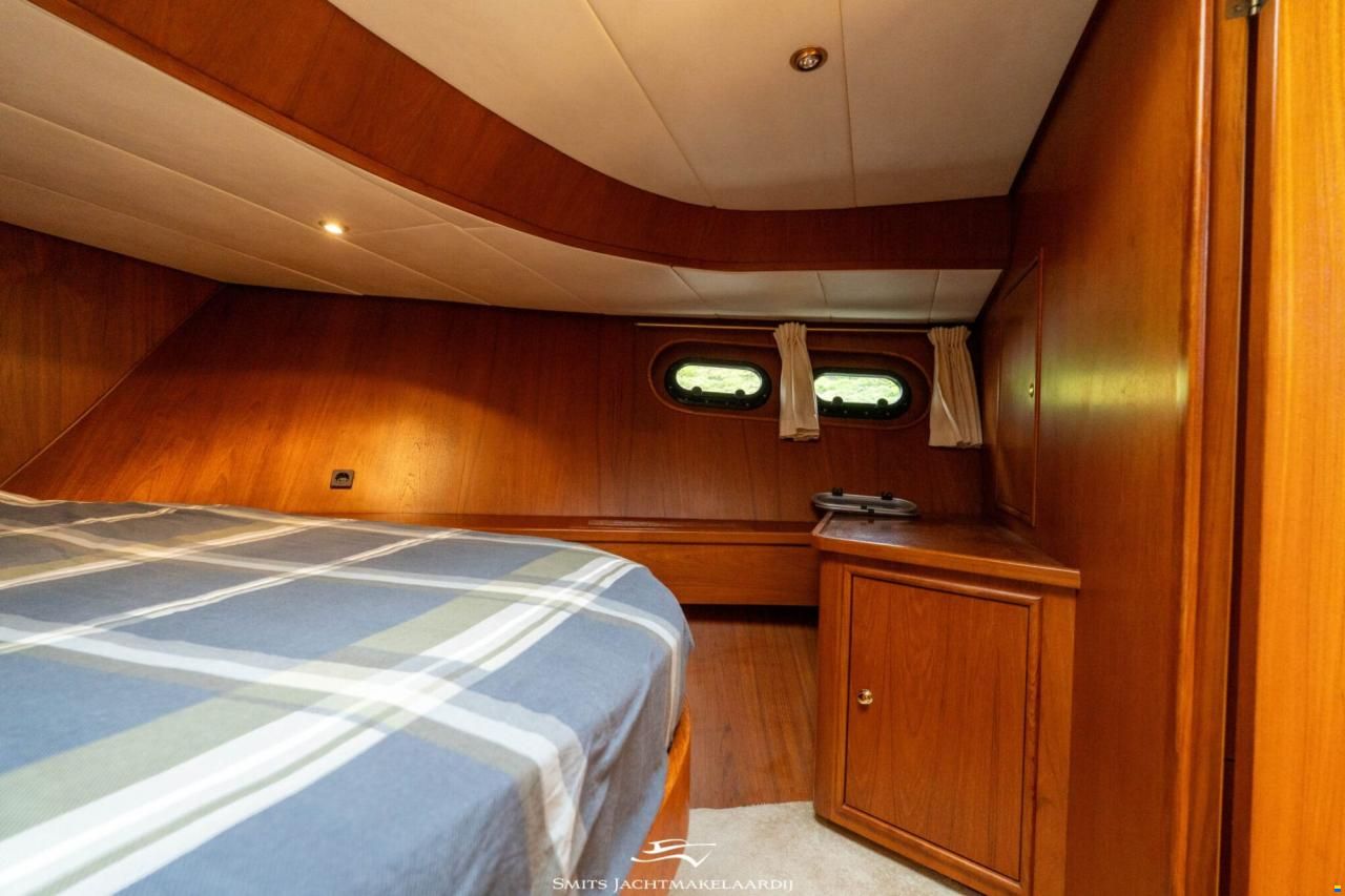 Van den Hoven Allure 155 Cabrio