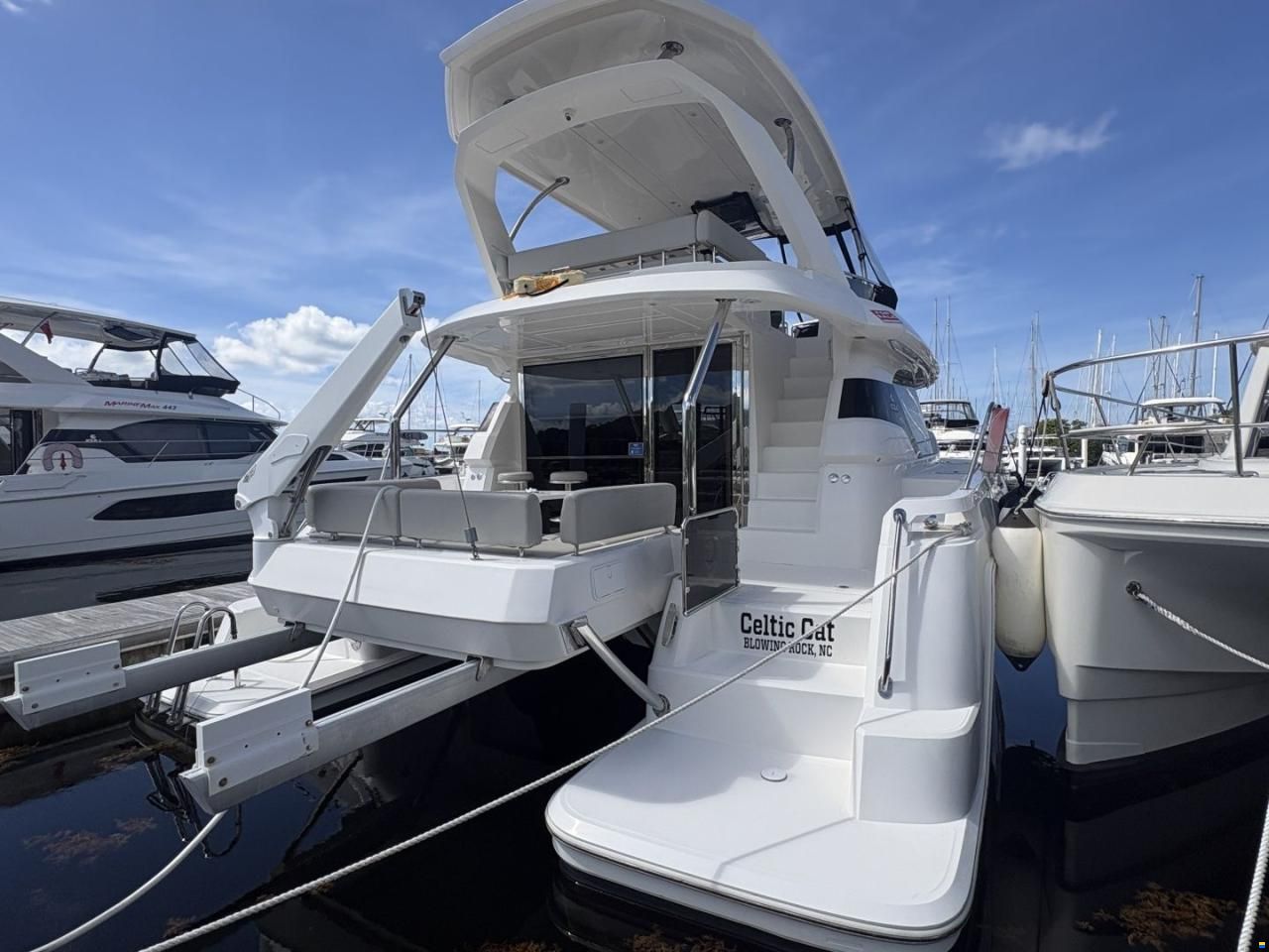 AQUILA 44