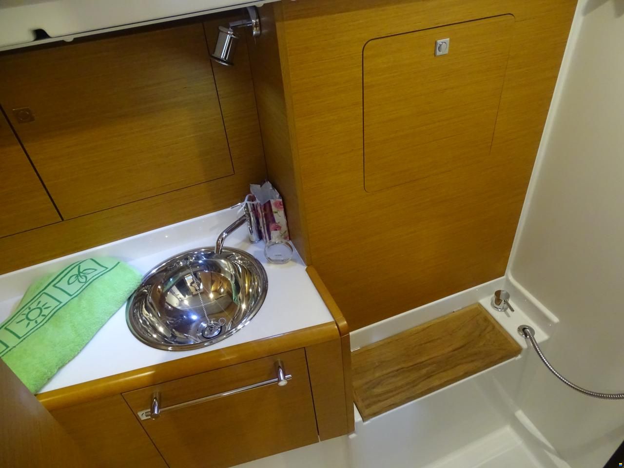 Jeanneau Sun Odyssey 419