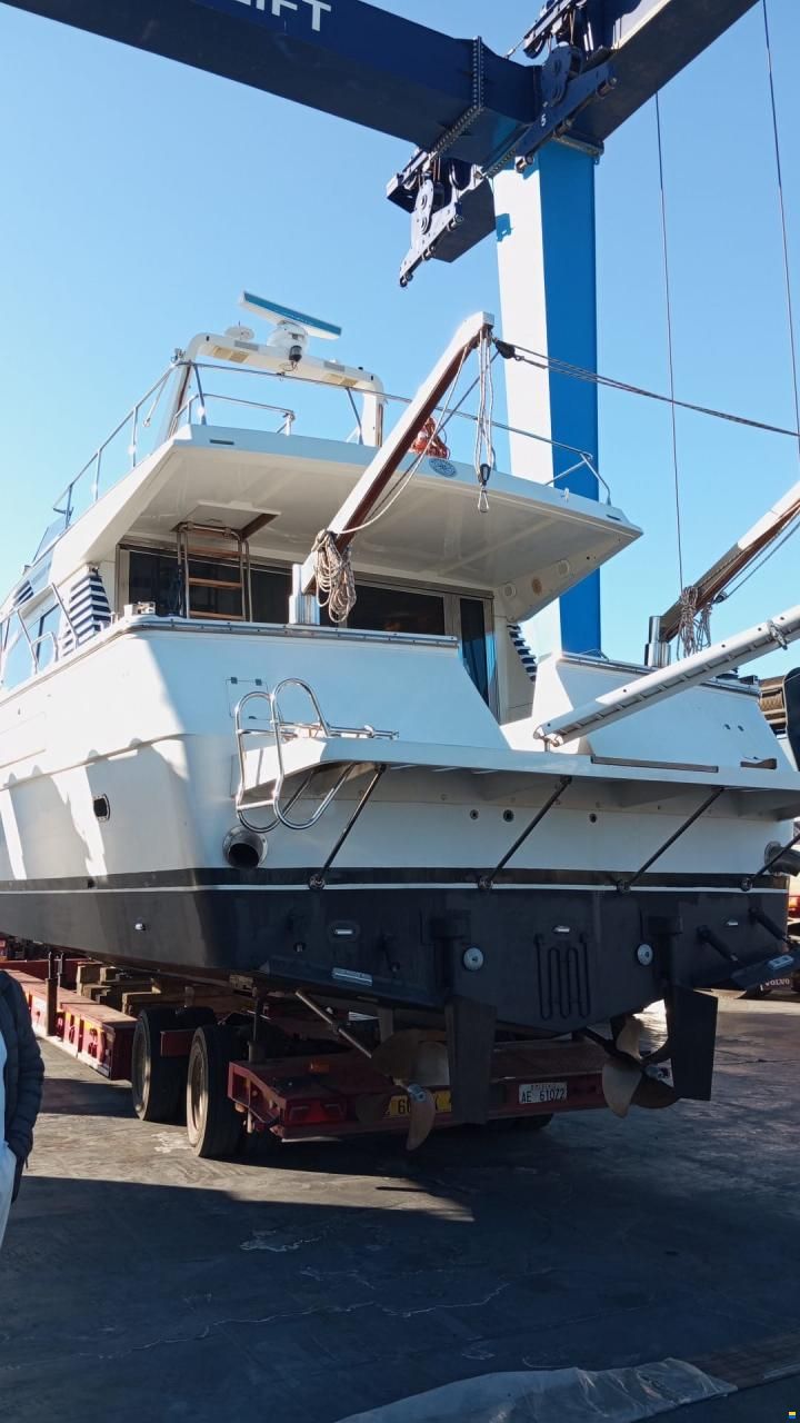 Raffaelli Ouragan 52