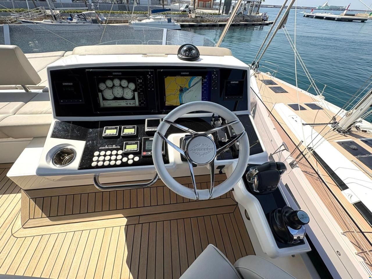 Sunseeker Manhattan 52