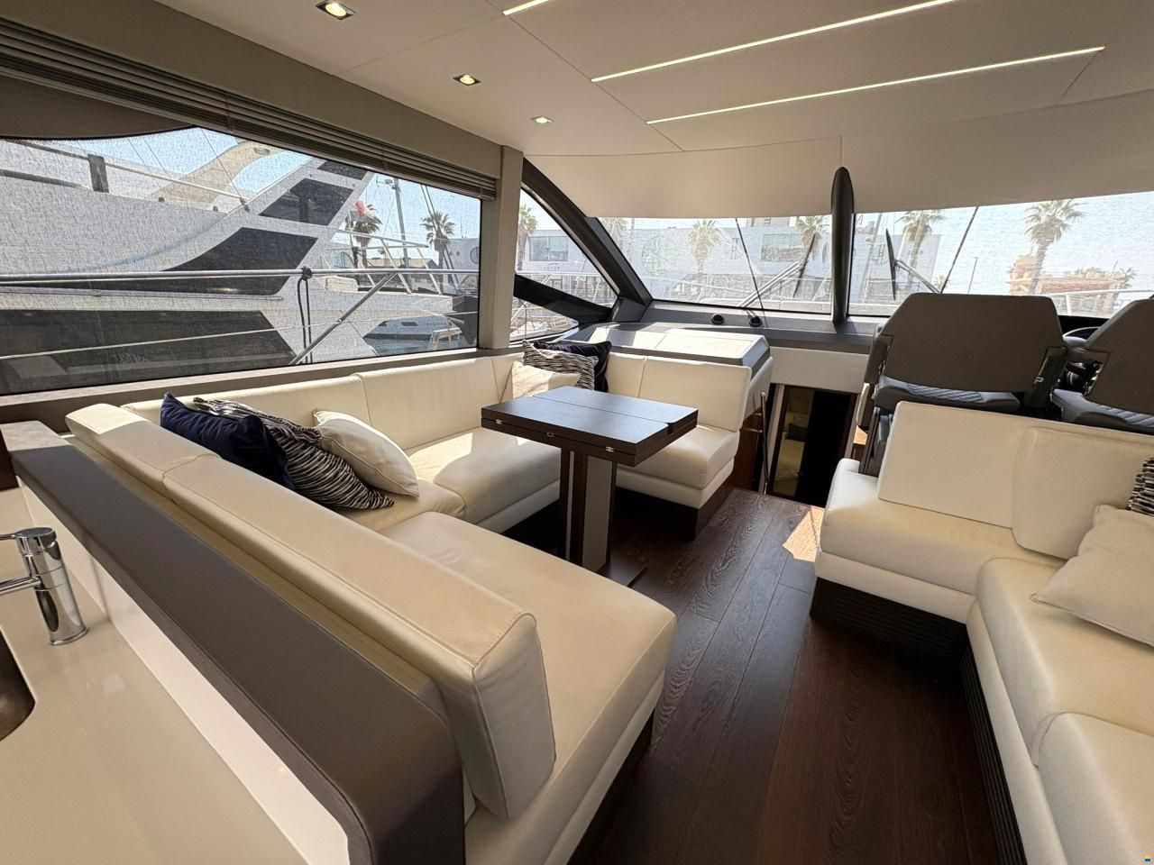 Sunseeker Manhattan 52