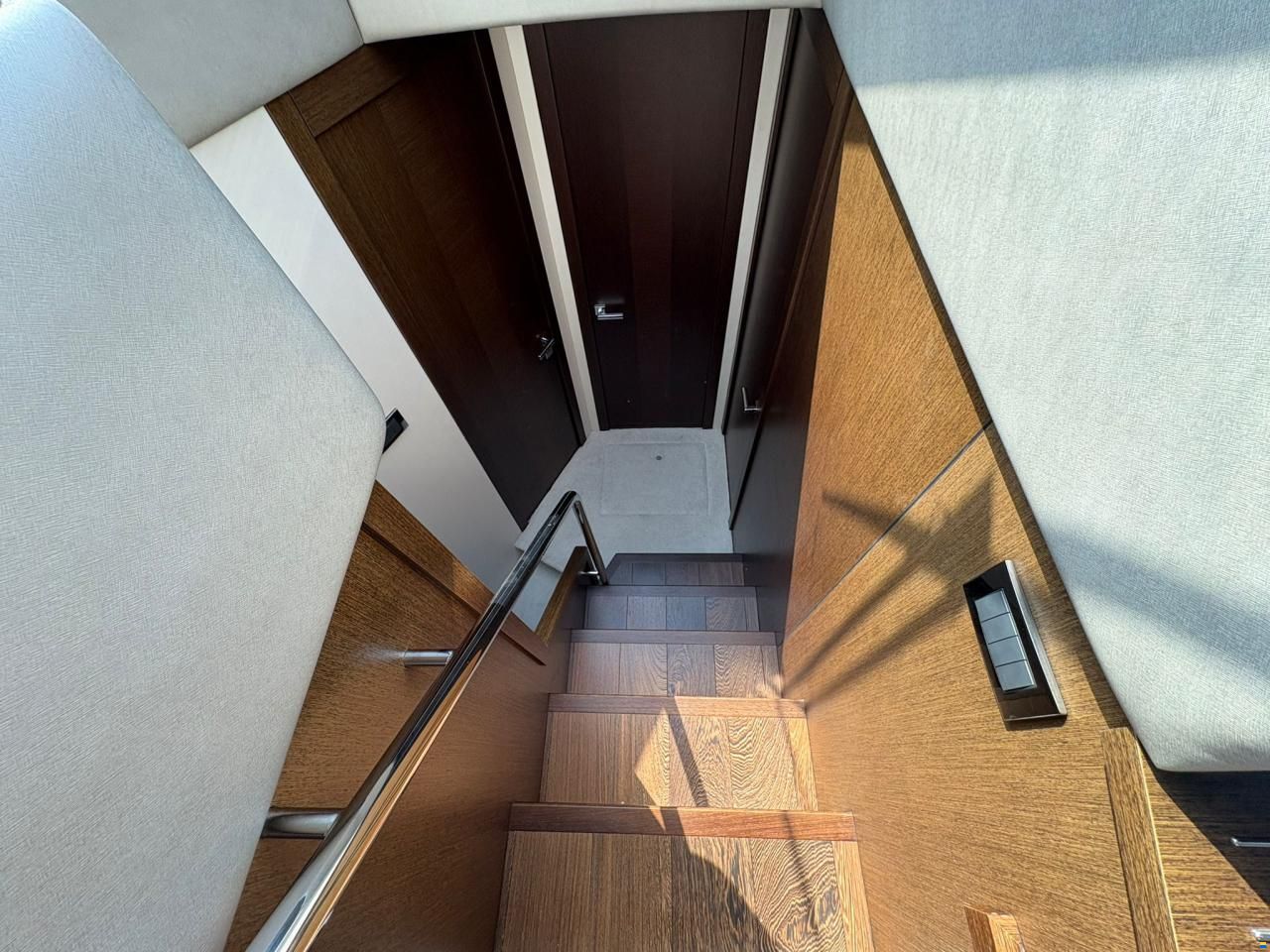 Sunseeker Manhattan 52