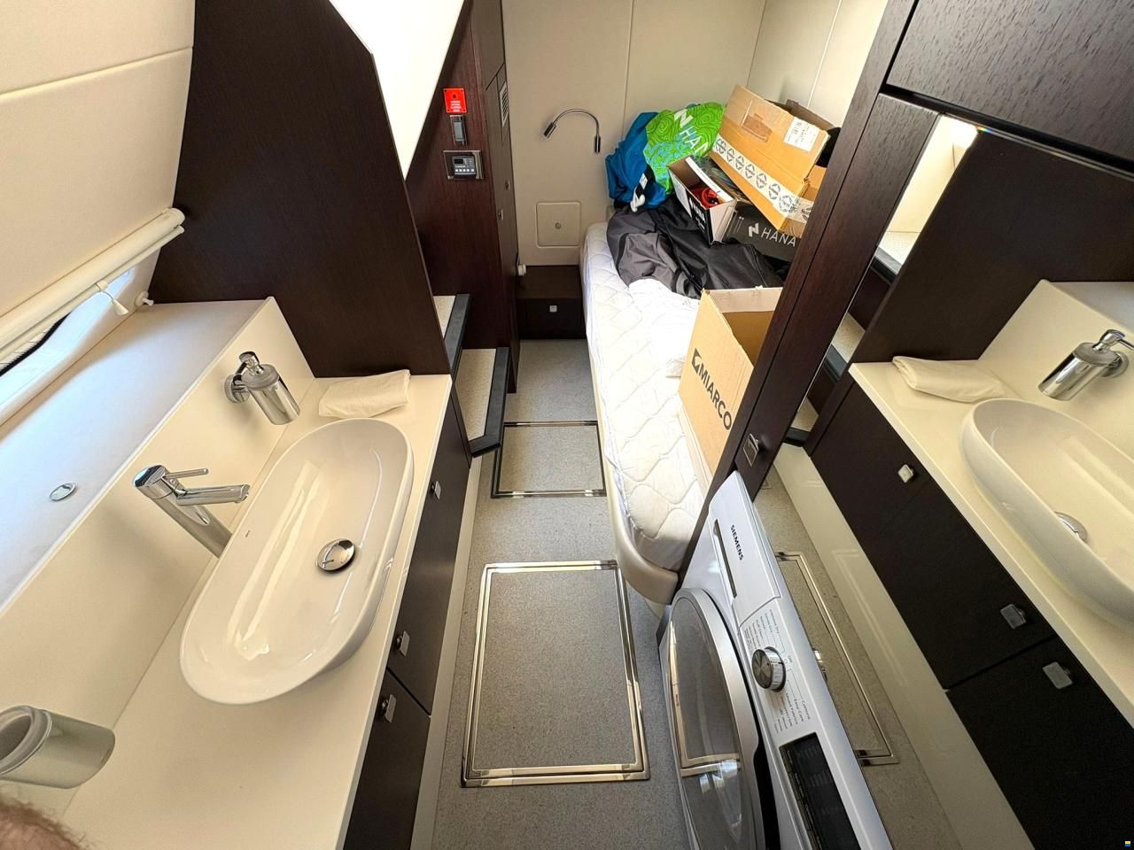 Sunseeker Manhattan 52