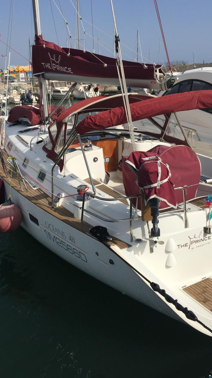 Beneteau Oceanis 411