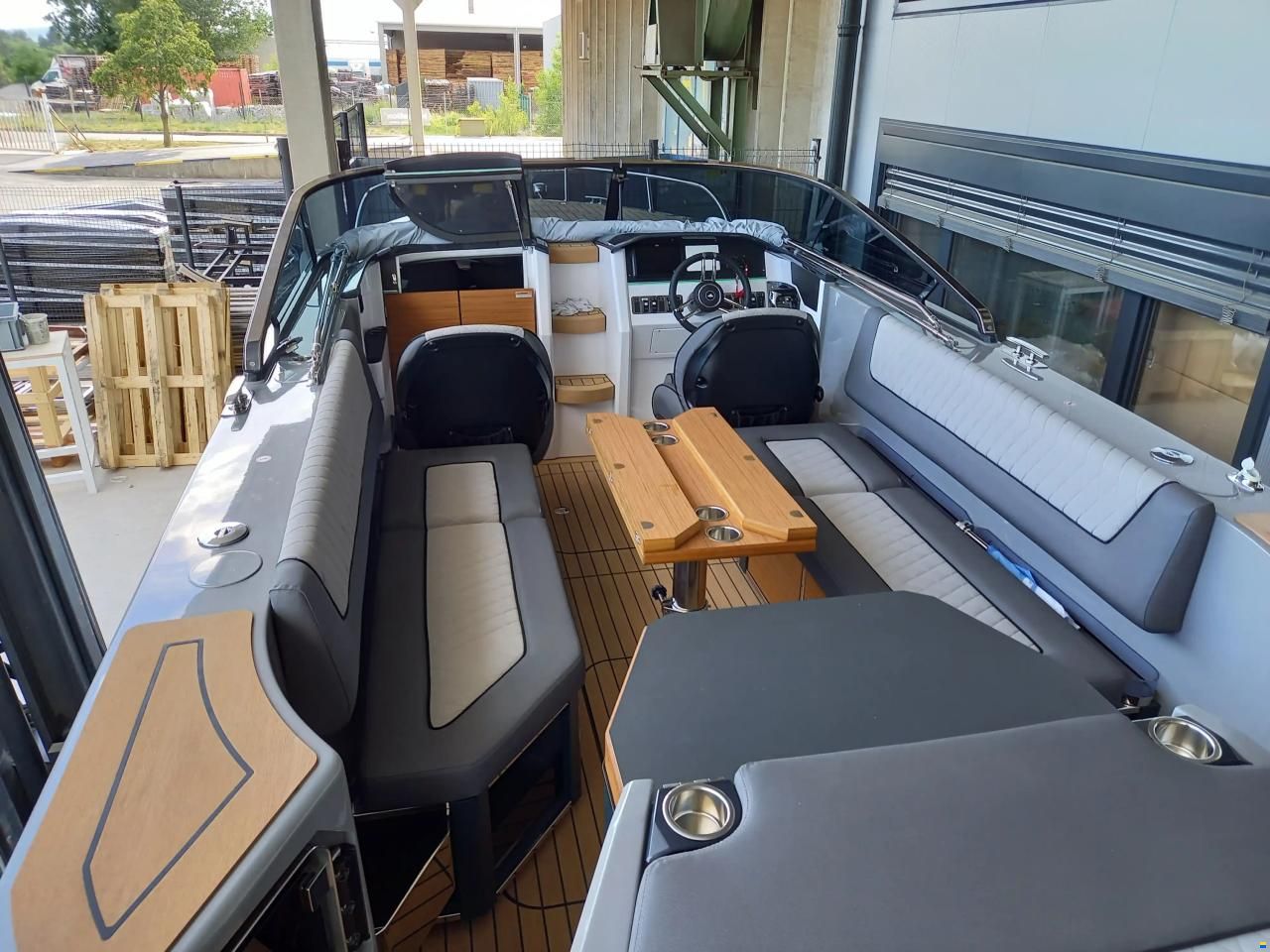 Alfastreet Yachts 25 Cabin Evo
