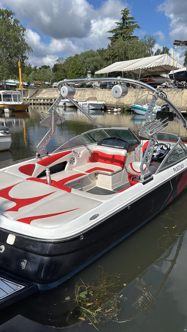 MasterCraft X2