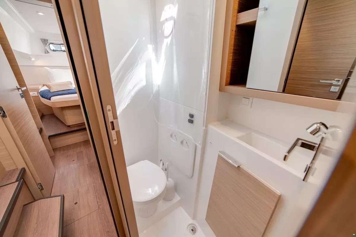 Lagoon 40