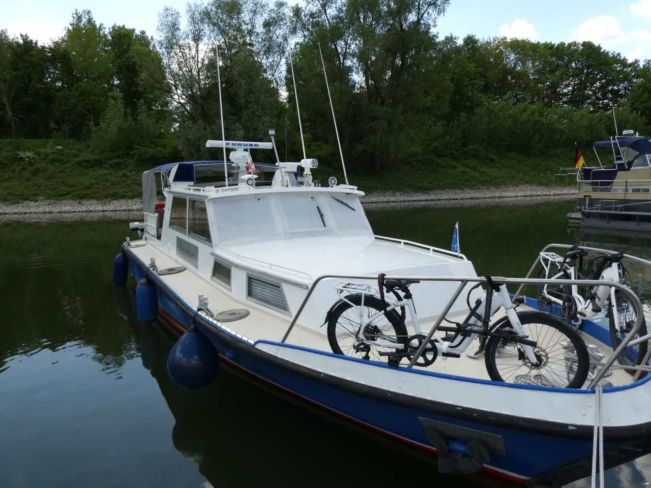 ehemaliges Polizeiboot