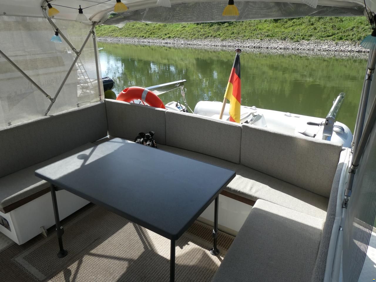 ehemaliges Polizeiboot
