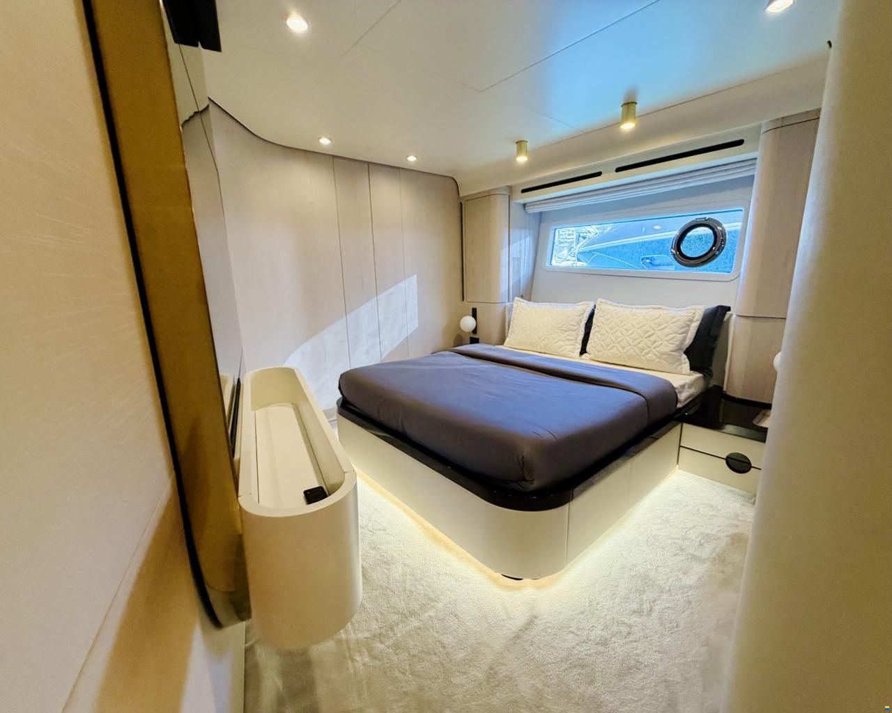 Azimut Fly 78