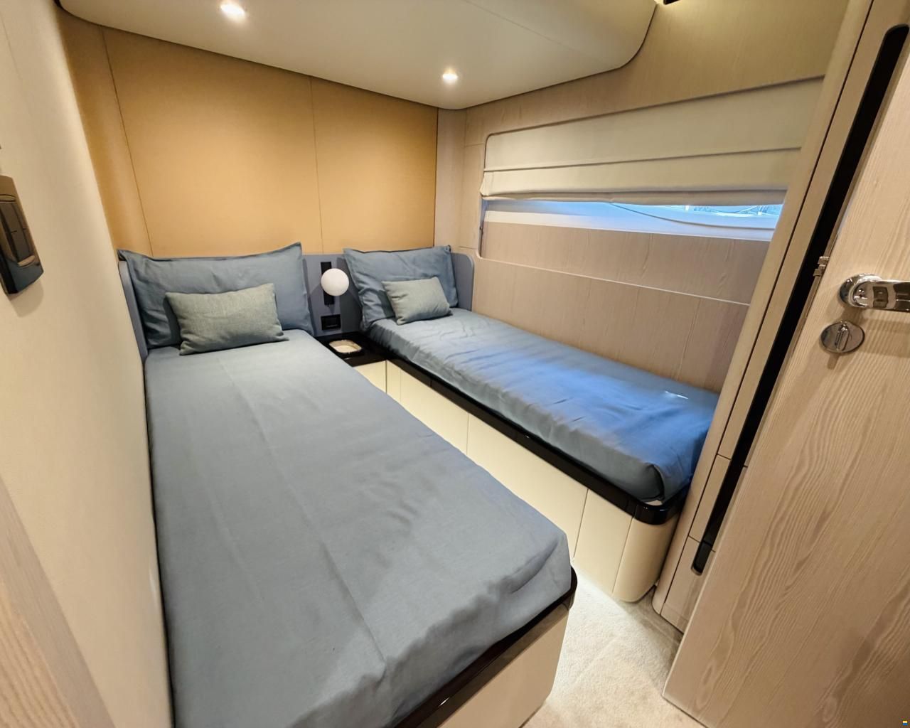 Azimut Fly 78