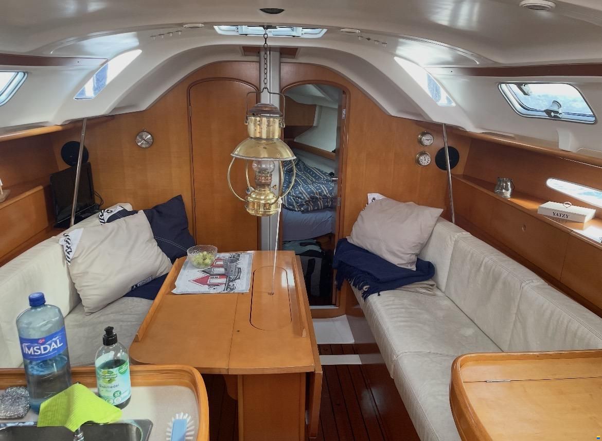 Beneteau First 33,7