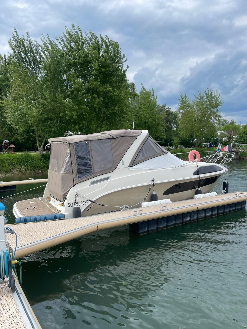 Bayliner Ciera 8