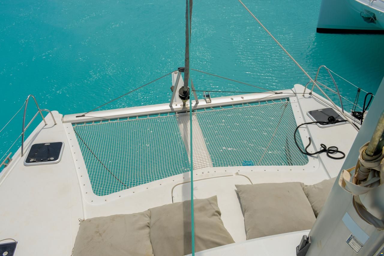 Fountaine Pajot Lucia 40