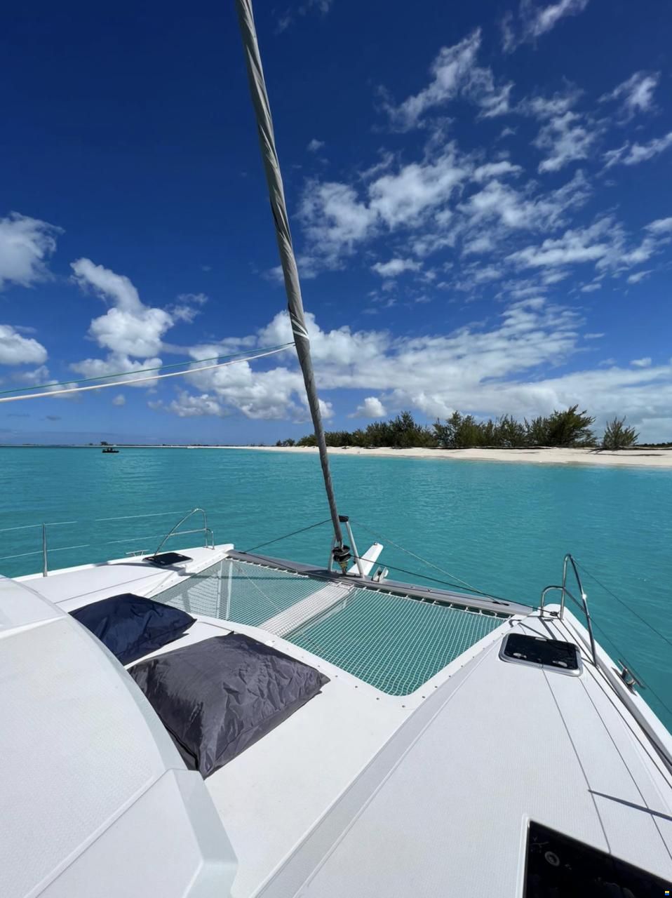Fountaine Pajot Lucia 40