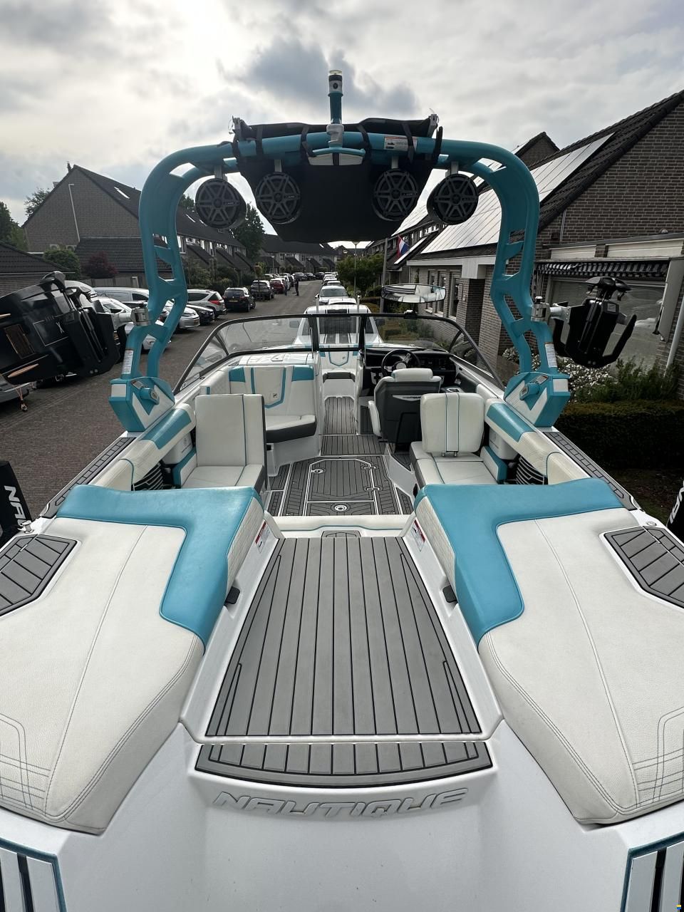 Nautique G23