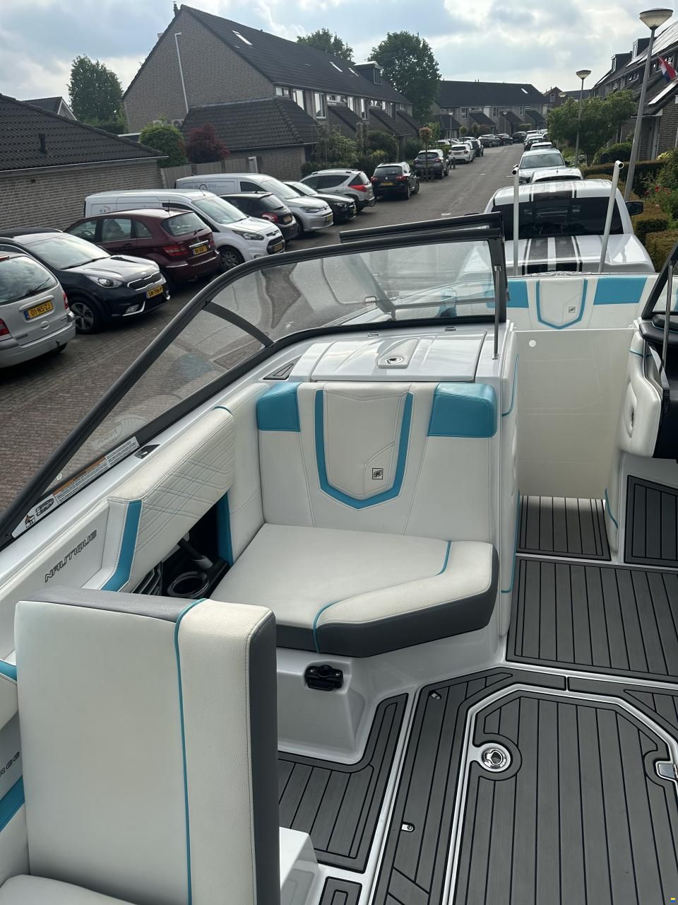 Nautique G23
