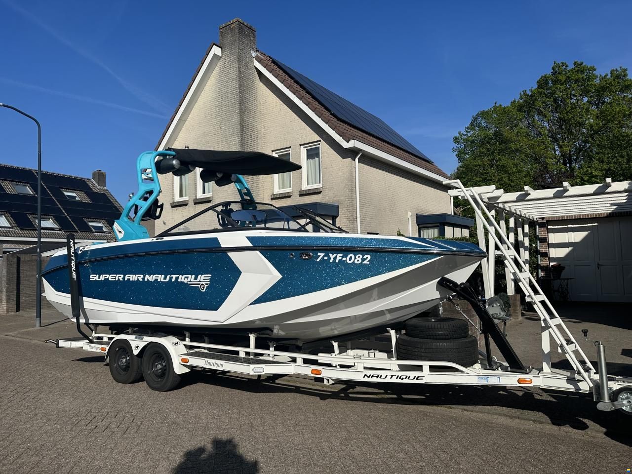 Nautique G23