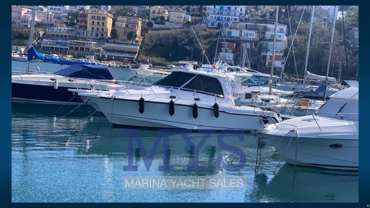 Boston Whaler 345 CONQUEST