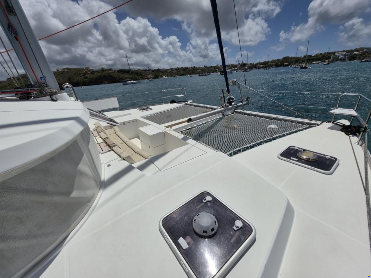 Lagoon 440