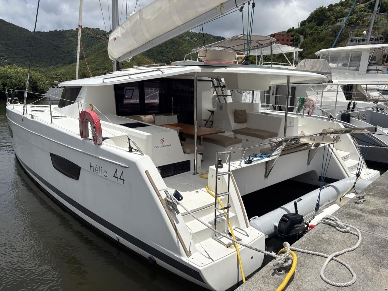Fountaine Pajot Helia 44 Evolution Oceanic Package