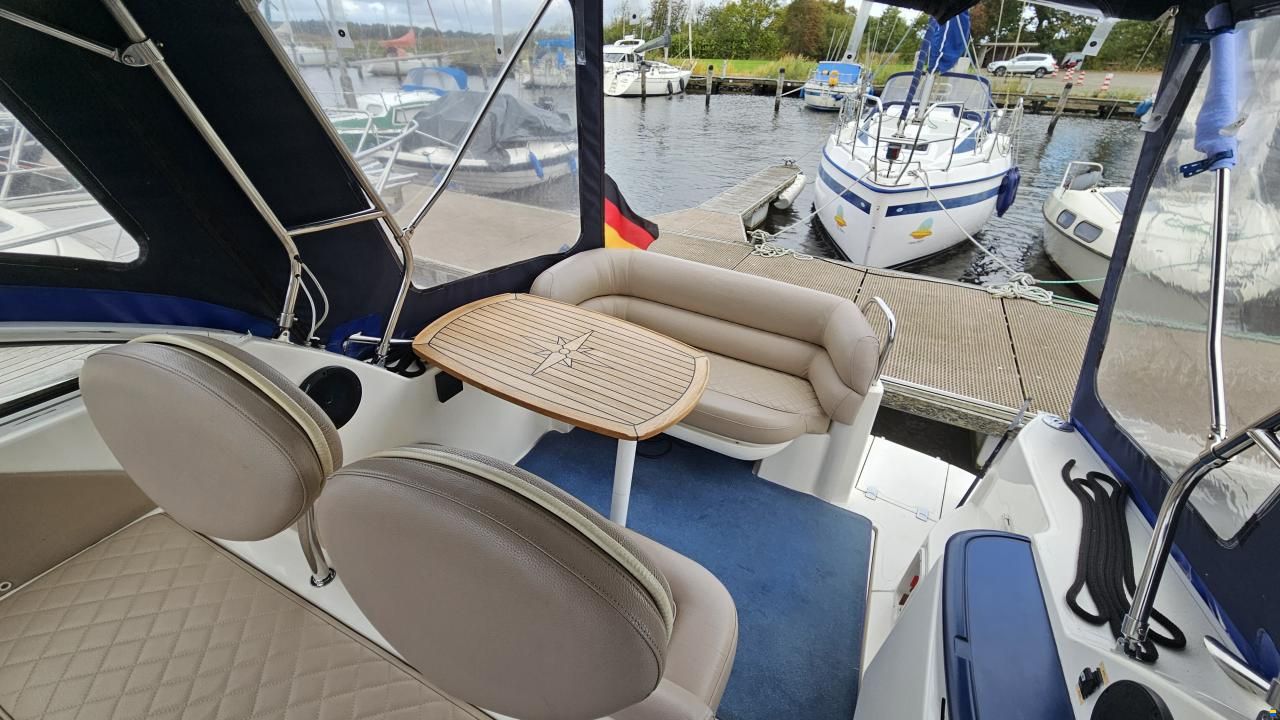 Sealine S25 Sports Open