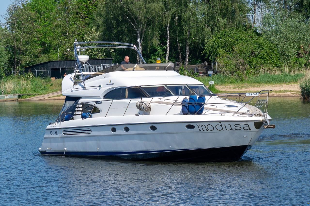 Fairline 55 Squadron