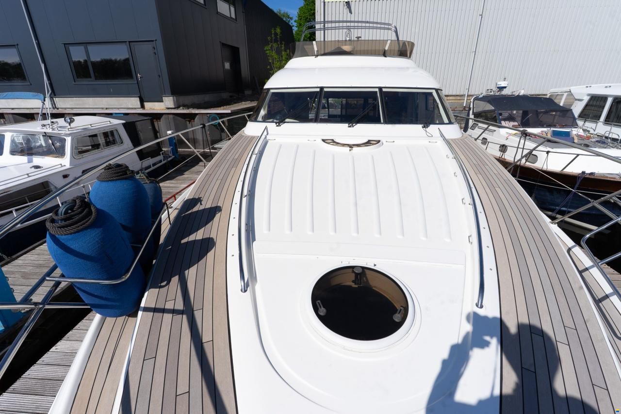 Fairline 55 Squadron