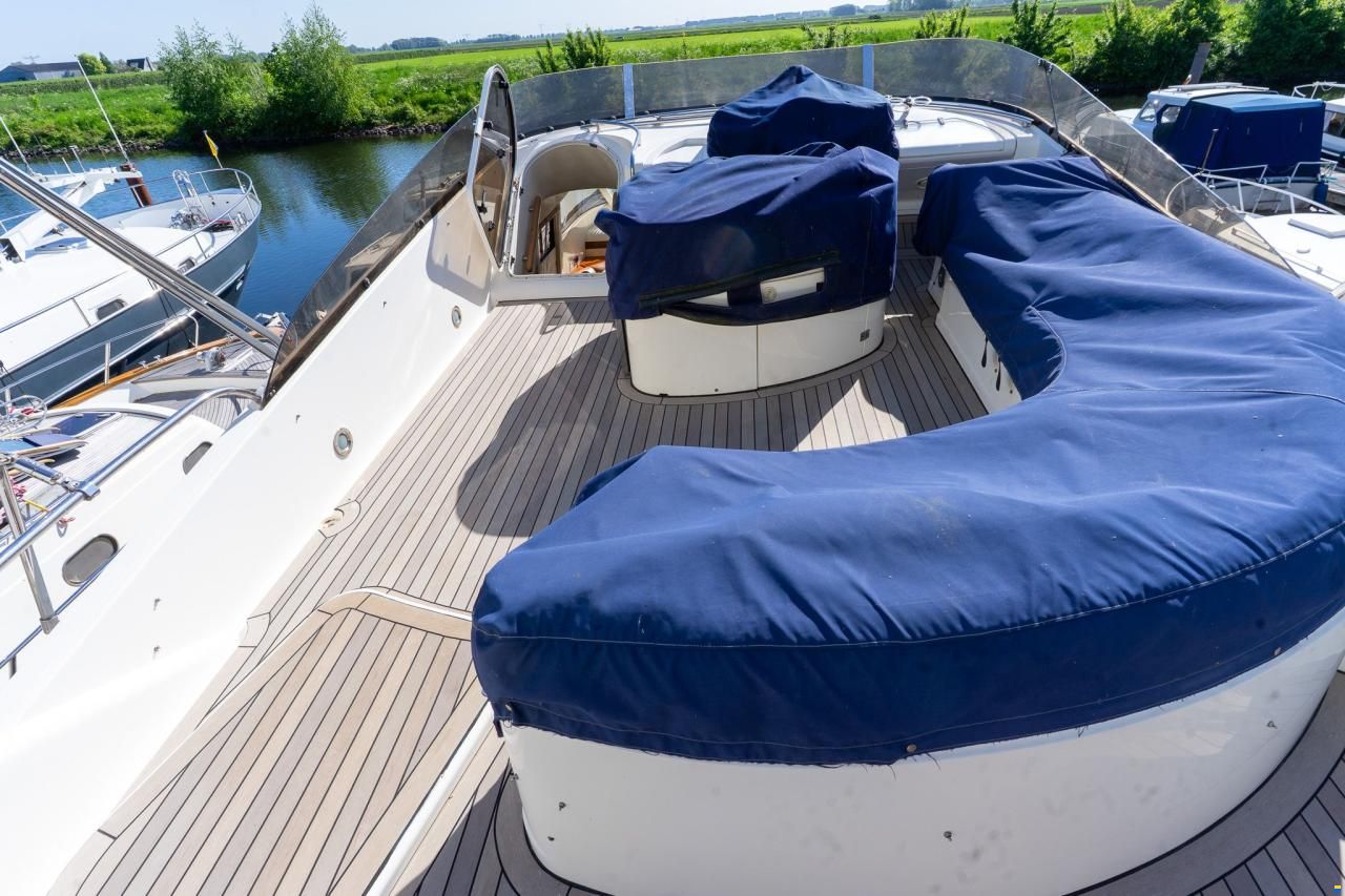 Fairline 55 Squadron
